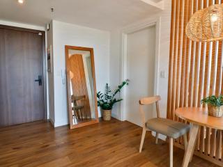 Modern & Bright Studio - 8