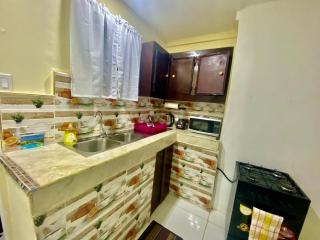 876 Oasis -King Bed - Sunset View Retreat- Jacuzzi - Retreat - 3