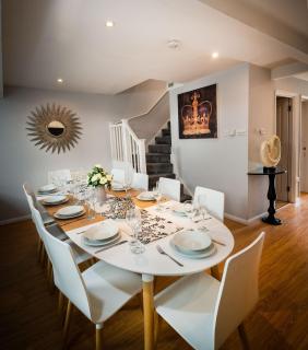 Great large 4Bed house near tube sleeps 7 -Perfect for London stays - Londra - 6