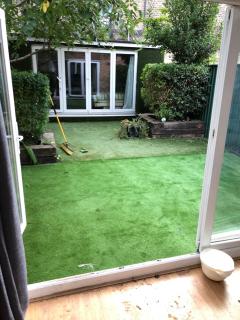 Great large 4Bed house near tube sleeps 7 -Perfect for London stays - Londra - 4