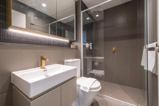 Relaxed 1br1ba City View Apt Wifi In Cbd - Melbourne - 2