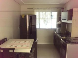 Casa segundo piso acomoda até 6 pessoas - Bombinhas - 6