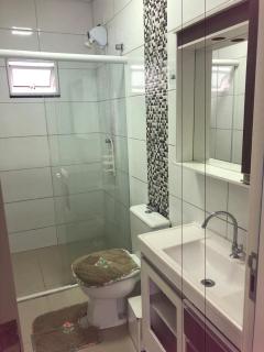 Casa segundo piso acomoda até 6 pessoas - Bombinhas - 1