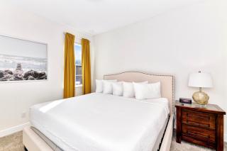 Encore Disney Villa 5 bedroom home & private pool for 12 guests 15 minutes away from all Disney Parks - 3