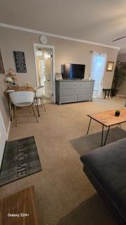Charming Central Amarillo Retreat with a Jacuzzi - Amarillo - 5