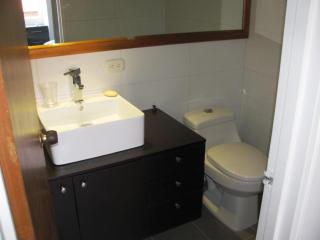 Comfy Quiet Apartment in Zona G Rosales - 3