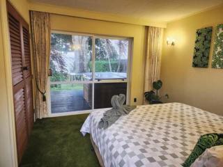 Lake view room with bathroom - Rotorua - 2