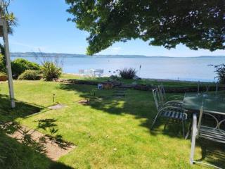 Lake view room with bathroom - Rotorua - 1