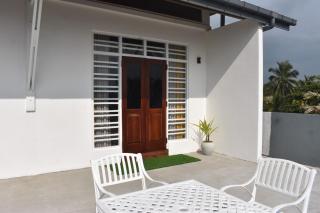 Hotel Ocean View Cottage - Hikkaduwa - 8