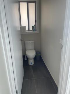 luxury on the hill-2min albury cbd - Albury - 4