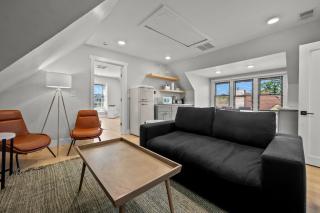Broadway Dog-Friendly Loft with Parking - 2
