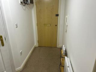 Squires Court - Bristol - 7