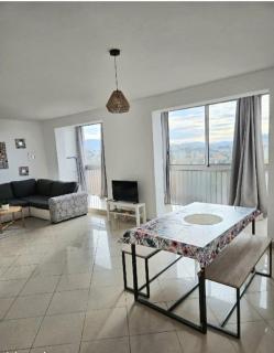 Spacieux appartement residence securisee, garage - Marsiglia - 0