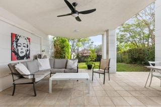 Garden Apt 2Bed x 2Bath, parking - 9