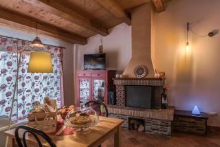 Happy Home Hosting - 4