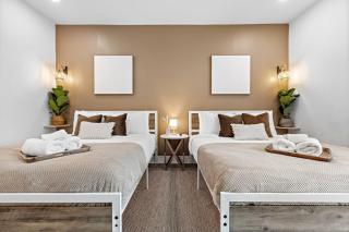 405 - Free Parking, Gym, Pool Table - 5min to Prudential Center - Newark - 4