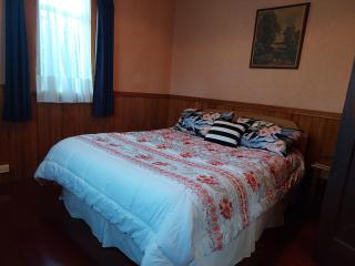 Waitomo Farmstay - Rimu Cottage 2 - 5