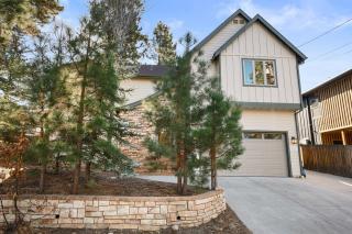 NEW Serenity Lodge Base Of Snow Summit Hot Tub - Big Bear Lake - 2