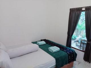 Marsha Homestay - Kuta Lombok - 0
