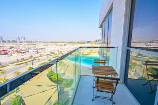 Stylish 1BR by the Lagoon in District One Meydan - Dubai - 0