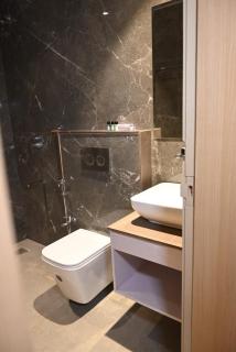 Sampanna Inn - Varanasi - 1