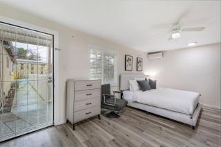 Newly Renovated Home Spacious Close 2 Hospital - 5