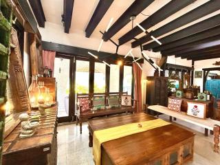 Master bedroom in Vintage House - Petaling Jaya - 8