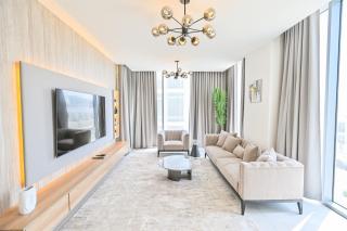 1BR Retreat by the Crystal Lagoon in District One Meydan - Dubai - 5