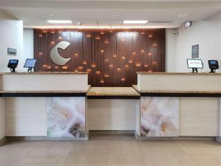 Comfort Inn & Suites - St. Louis - 0