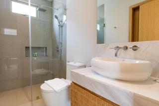 Trichada Breeze 3BR Stylish Villa, 15 Min to Layan Beach - - 4