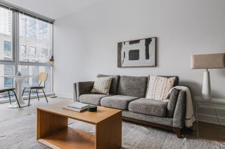 Blueground The Loop pool wd nr par CHI-1186 - 0