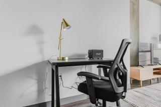 Blueground The Loop pool AC nr Willis Tower CHI-1175 - 5