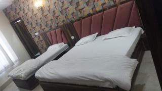 Hotel SR Siddhivinayak Mathura - Mathura - 6