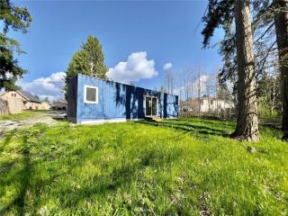 The Cozy Quaint Fort - Puyallup - 6