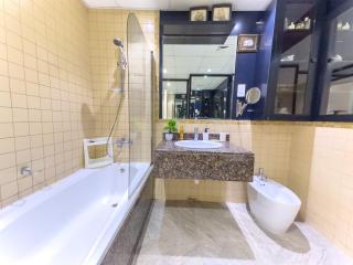 Modern Marina Escape 3BR Family Retreat at JBR - 3