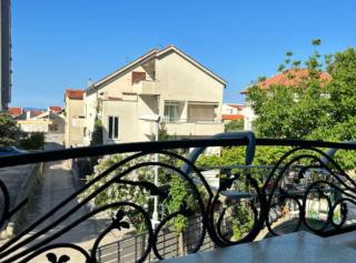 Apartments Villa Mira Roso - Makarska - 0