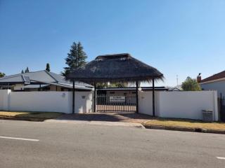 La Belle Guesthouse Parys - Parys - 0