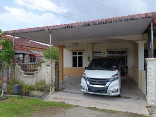 Homestay Bandar Baharu - 1