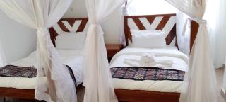 Blue Water Villas - Galu - 6