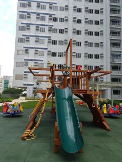 cozy 1 br with netflix and wifi at Grass residences - Manila - 5