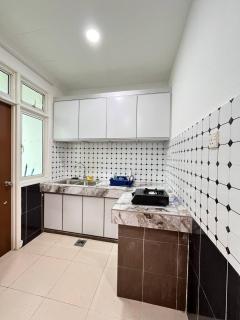 Homestay Kubang Kerian Pinggiran Universiti HUSM, Kelantan - 9