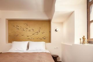 Sea Path V old town luxury Suites steps to beach - 7