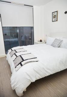 Apartment-Sleeps4-StreetParking-Balcony-Duplex - Manchester - 5