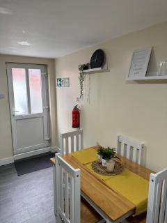 City Centre Apartment - Nottingham - 4