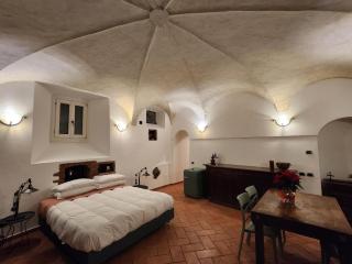 The courtyard of the 6 arches - Garlate - 6