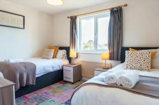 Burden close two bedroom house with garden - Bristol - 6