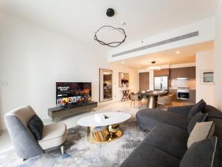 Live on a Private Beach - Sea View 2BR Near Marina - 8