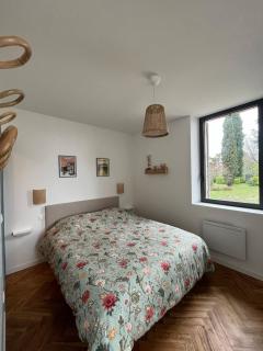 Ecrin de paradis Pujols HAUT Piscine-VUE - 1