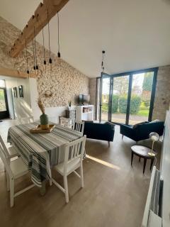 Ecrin de paradis Pujols HAUT Piscine-VUE - 7