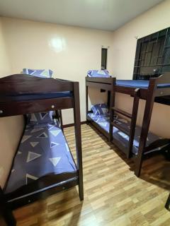 Elyn's Guesthouse - Three Transient Units in Davao City - Total 5 rooms, 3 t & b for exclusive use - 7